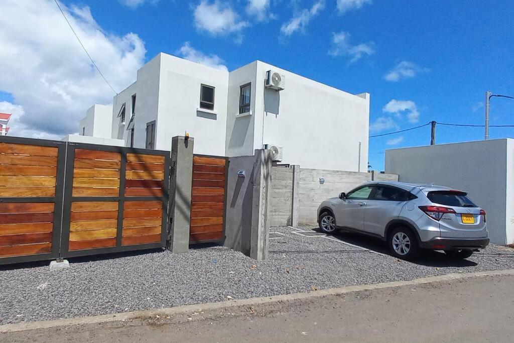 Bois Mapou Self Catering Apartments Unit 203 Riviere Noire Exterior photo